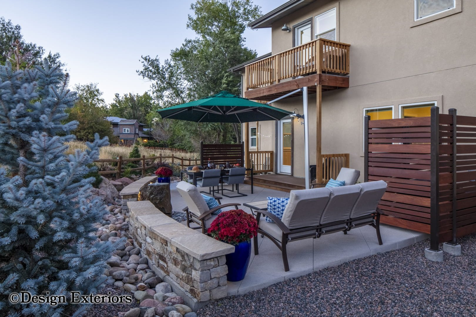 Sitting & Retaining Walls — 5