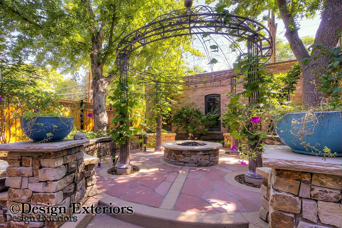 Fire Pits & Fireplaces — 12