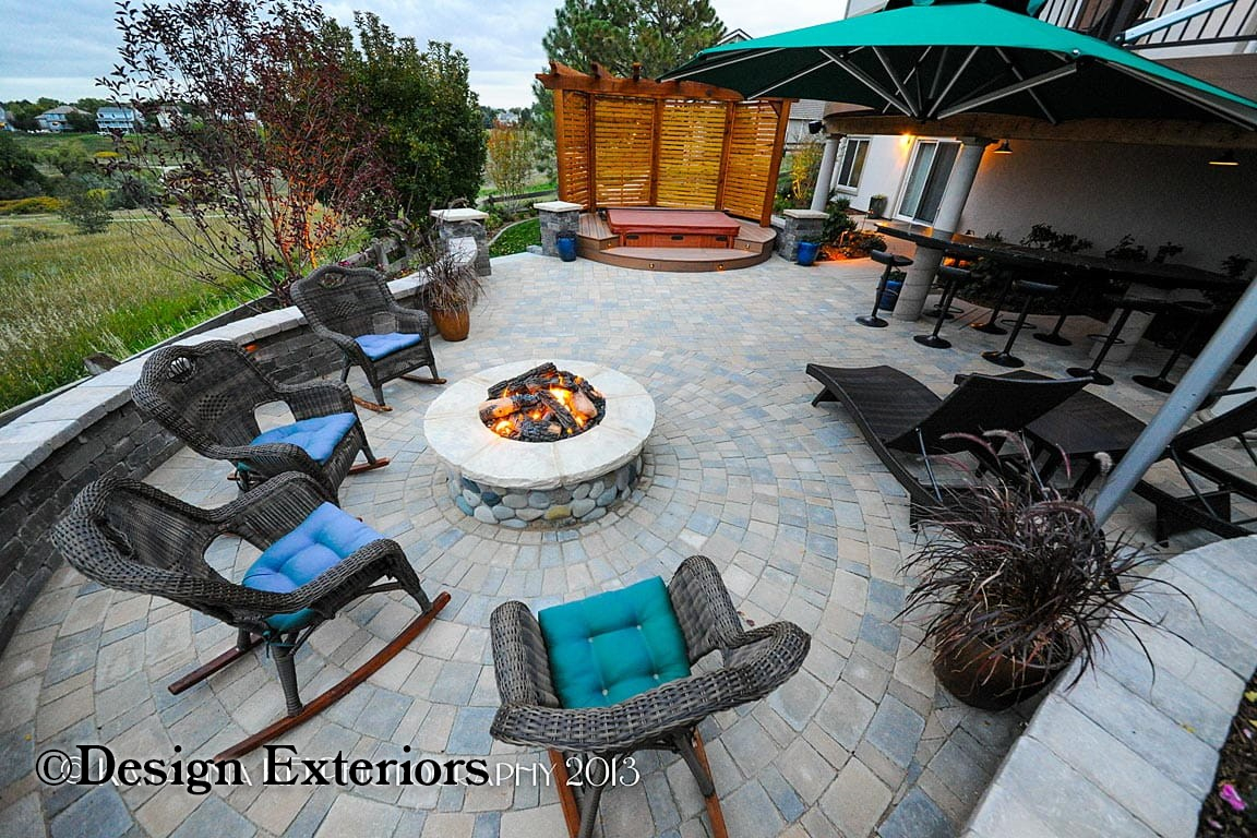 Fire Pits & Fireplaces — 16