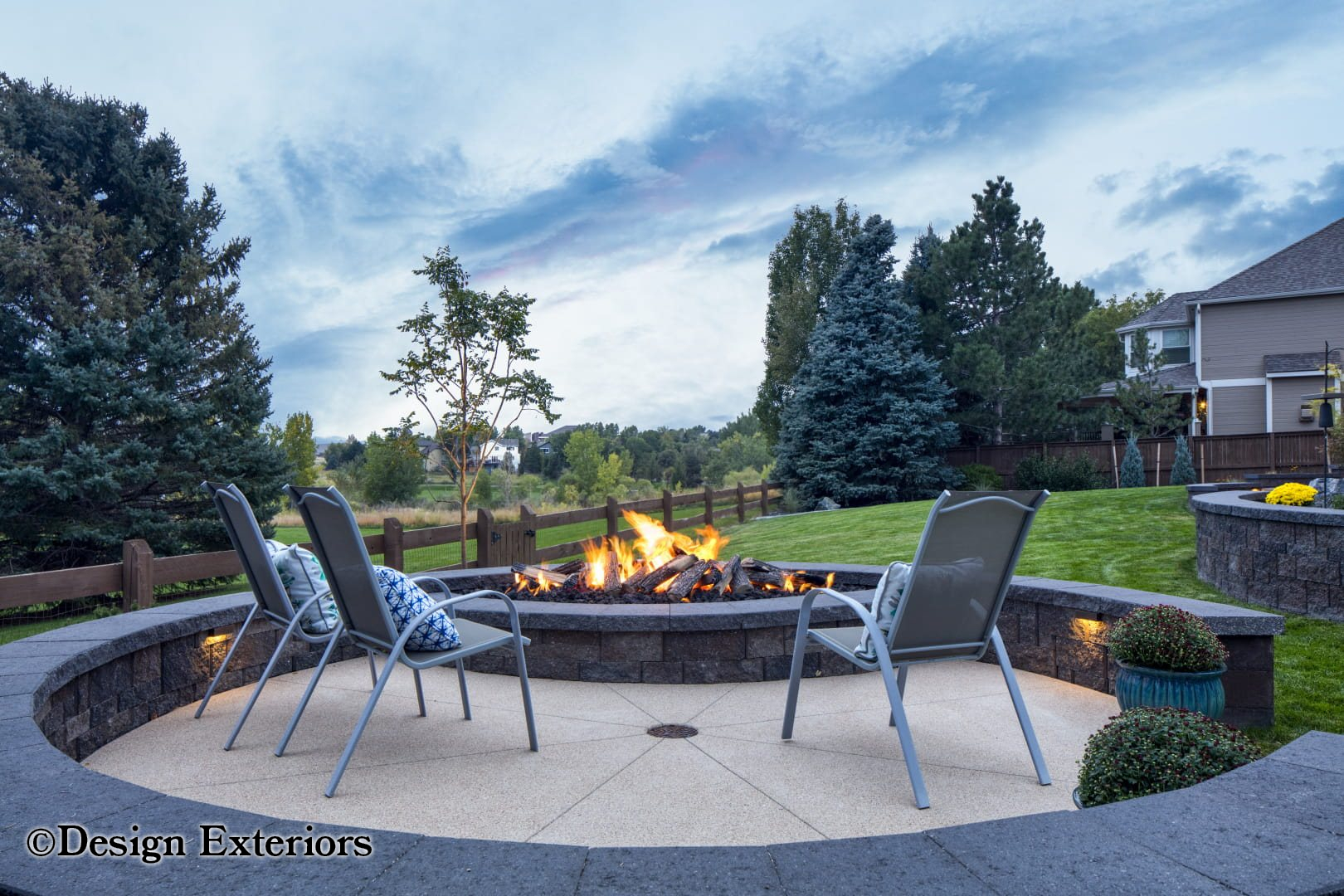 Fire Pits & Fireplaces — 7