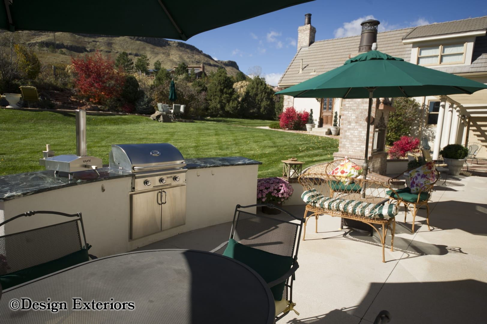 Outdoor Kitchens — 9
