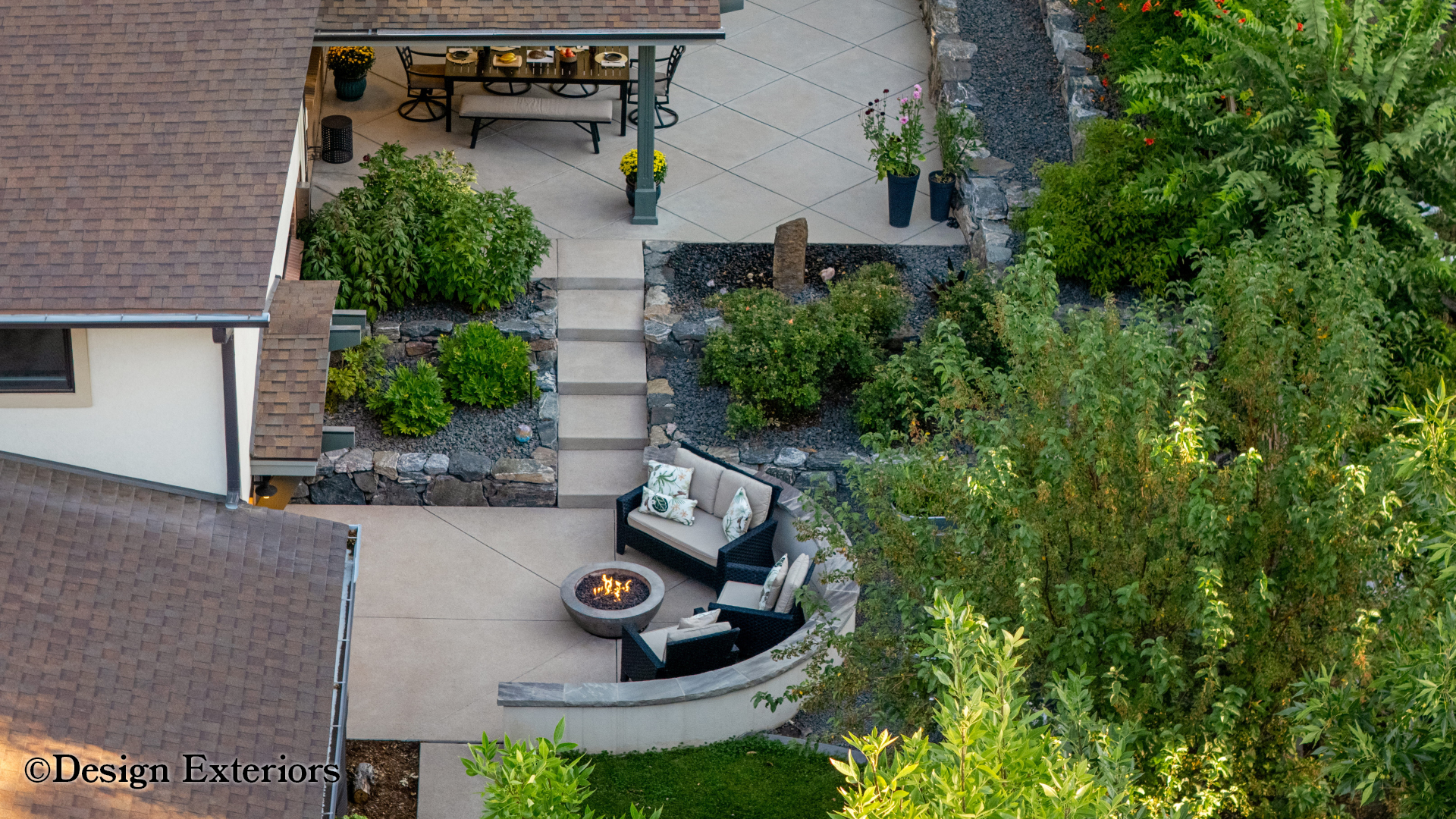 Fire Pits & Fireplaces — 15