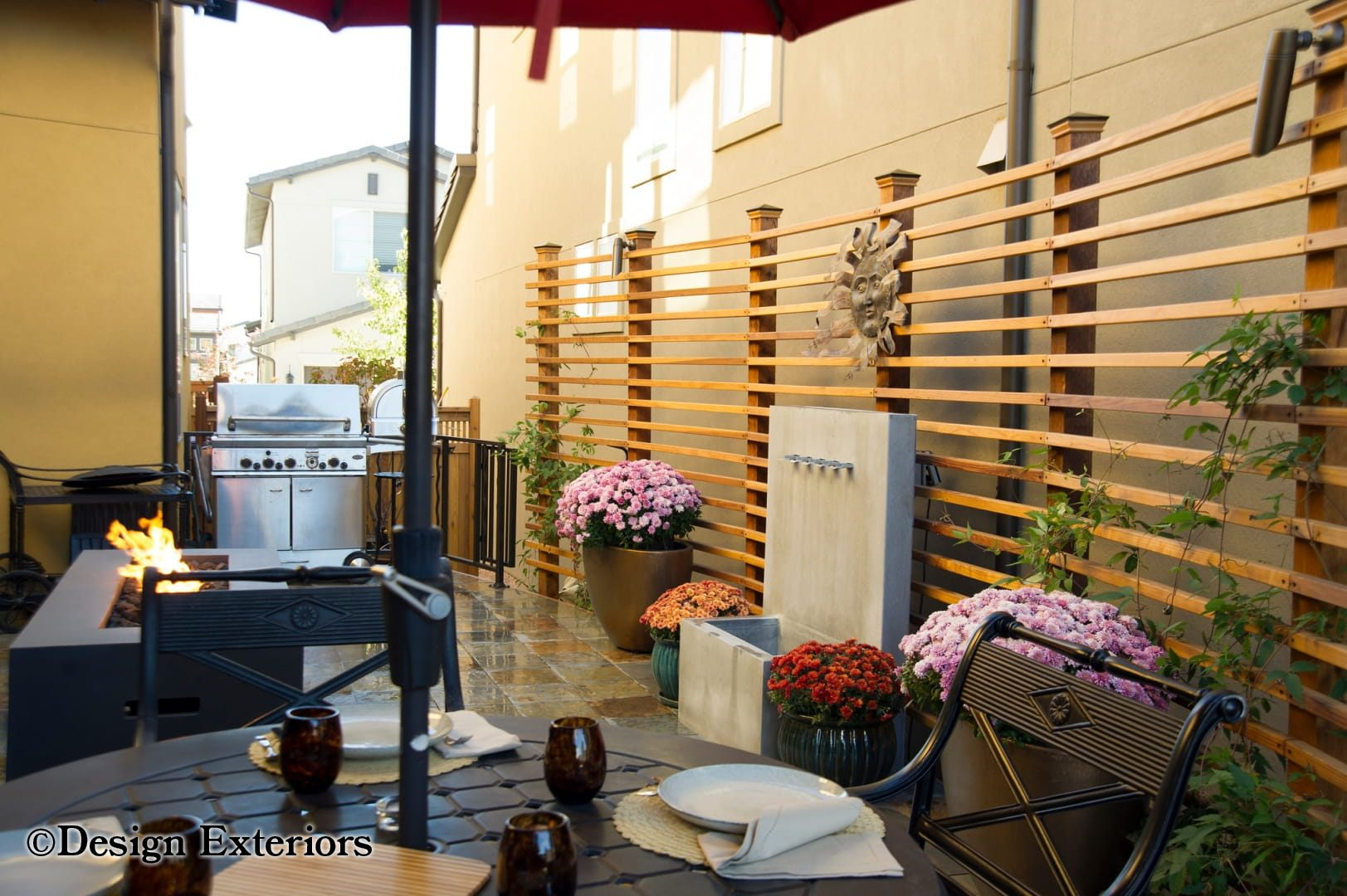Decorative Fencing & Screens — 16