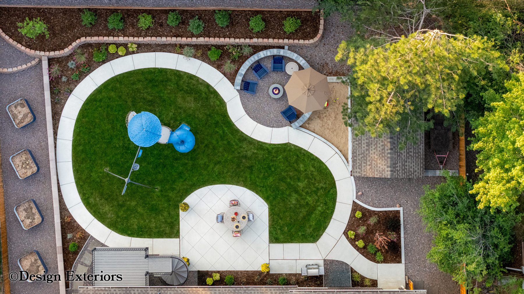 The Pelkie Residence — 9